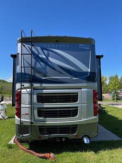 Used 2019 Newmar Ventana 3426