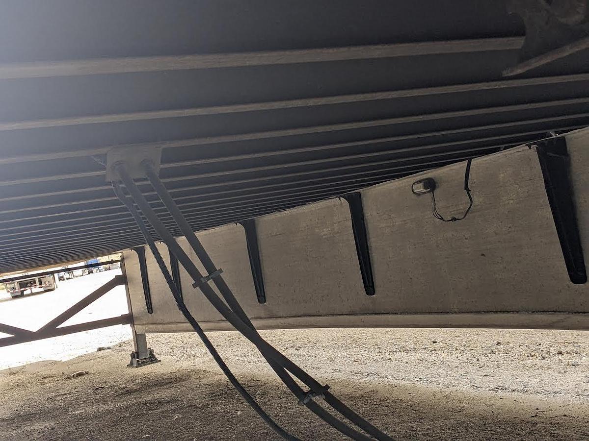 Used 2008 Hyundai Enclosed Trailer