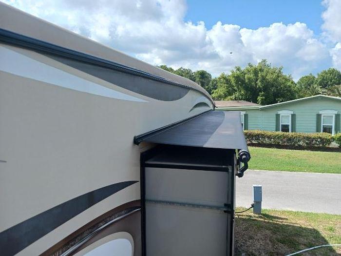 Used 2019 Jayco Pinnacle 36KPTS