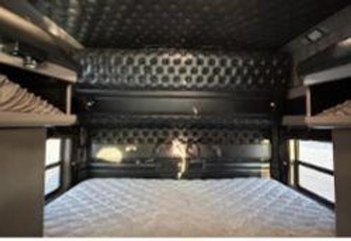 Used 2018 KENWORTH W900L