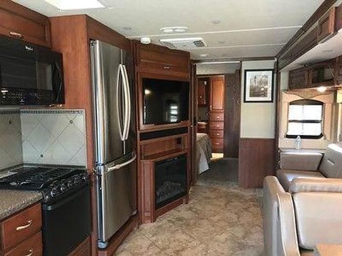 Used 2016 Fleetwood Bounder 35K