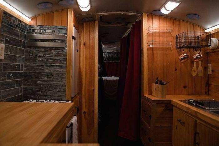 Used 2007 Freightliner FS-65 Digital Nomad Skoolie Motorhome