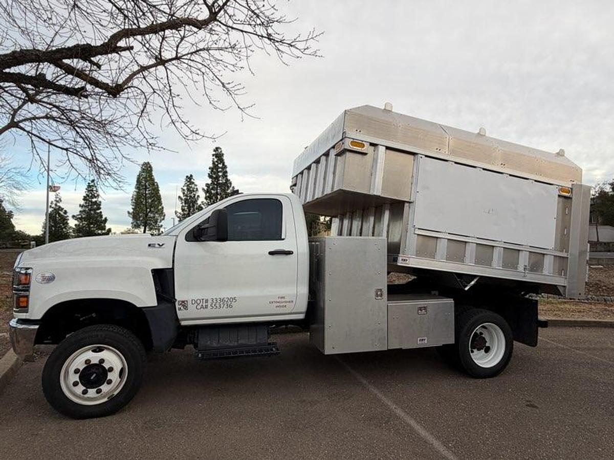 Used 2019 International CV 515 Chipper Truck