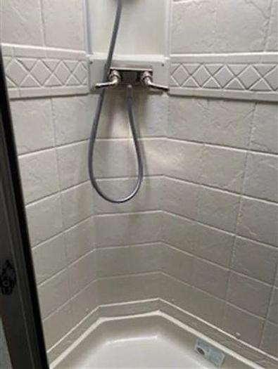 Used 2019 Lakota Charger 8411RK 4 Horse Trailer with Living Quarters