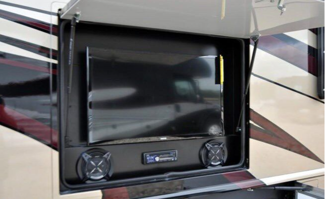 Used 2017 Fleetwood Pace Arrow 35E Class A Motorhome