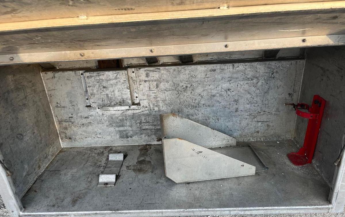 Used 2000 Kenworth T300