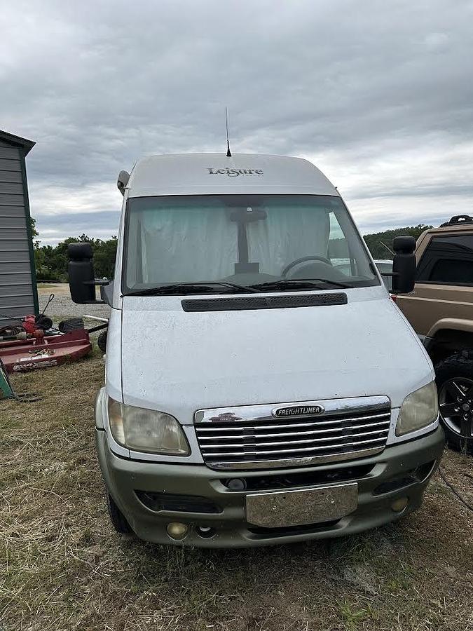 Used 2003 Mercedes Sprinter Leisure Travel Free Spirit 210B Class B Motorhome