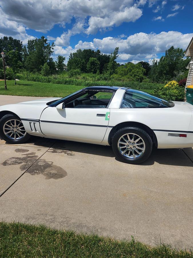 Used 1985 Chevrolet Corvette Coupe