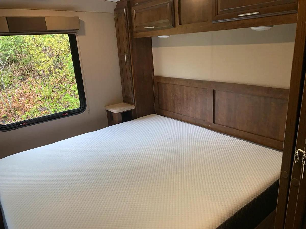 Used 2016 Forest River 32DS Class A Motorhome