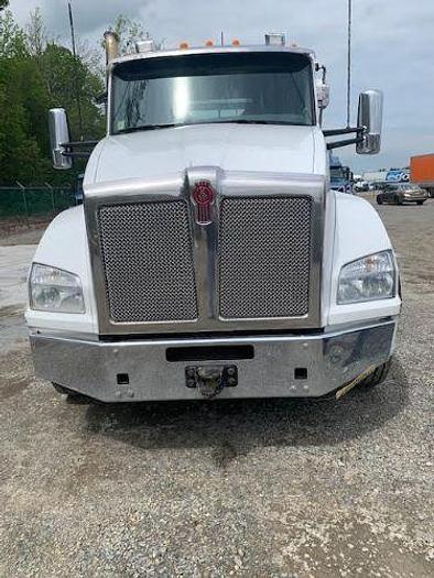 Used 2018 KENWORTH T880