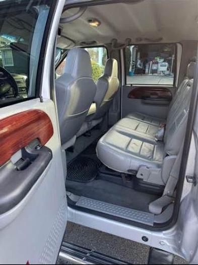 Used 2005 Ford Super Duty F-250 Lariat