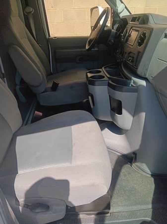 Used 2016 LaBoit Custom Ford E-450 Mobile Animal Transport Unit