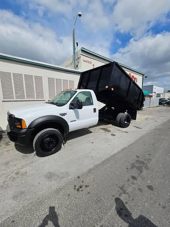 Used 2006 Ford F-550 Dump Truck