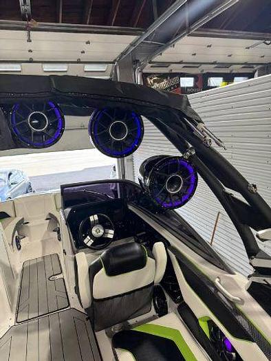 Used 2022 Yamaha 212XD