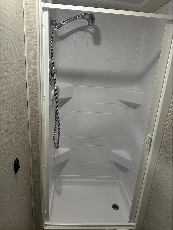 Used 2020 Winnebago View 24J