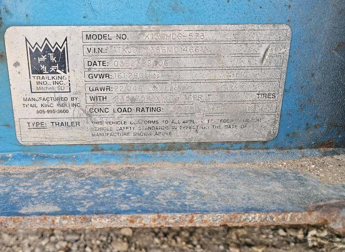 Used 2006 TRAIL KING TK130HDG 120 in Lowboy Trailer