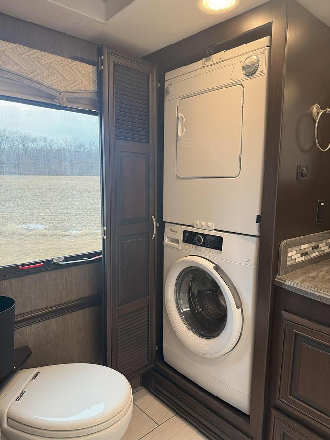 Used 2018 Forest River Berkshire XL 40C