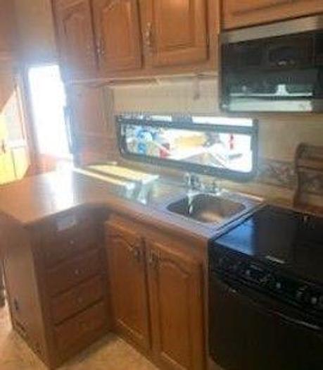 Used 2007 Forest River Cardinal 36RLE