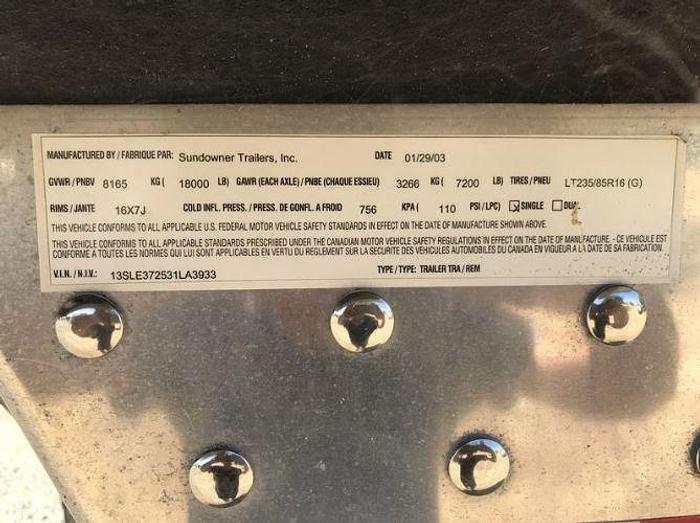 Used 2003 Sundowner Sunlite 725 Three Horse Trailer with Living Quarters