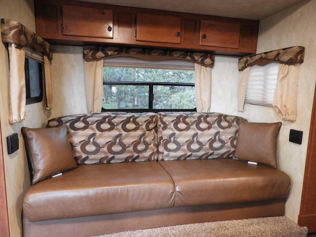 Used 2017 28 ft Northwood Snow River Rugged Lite