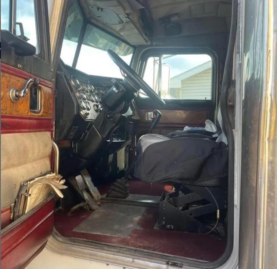 Used 2000 Peterbilt 379EXHD