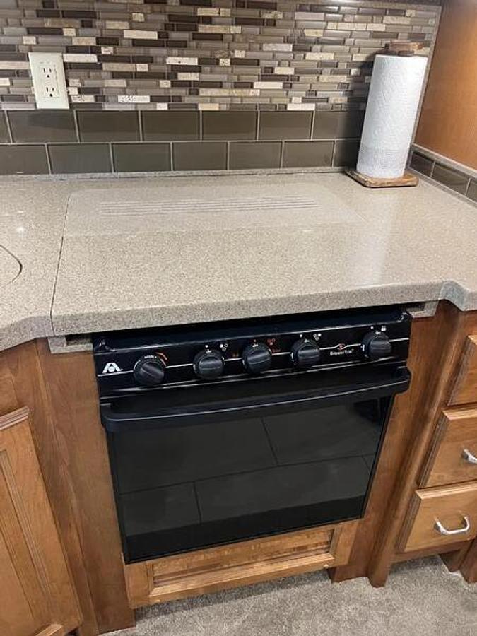 Used 2017 Tiffin Motorhomes Allegro RED 33AA Class A Motorhome