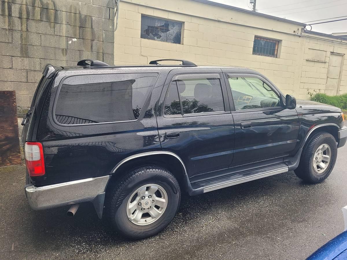 Used 2000 Toyota 4Runner 4WD