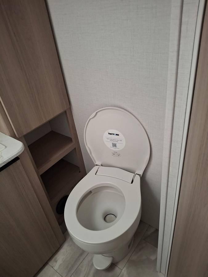 Used 2025 Keystone Kodiak trailer