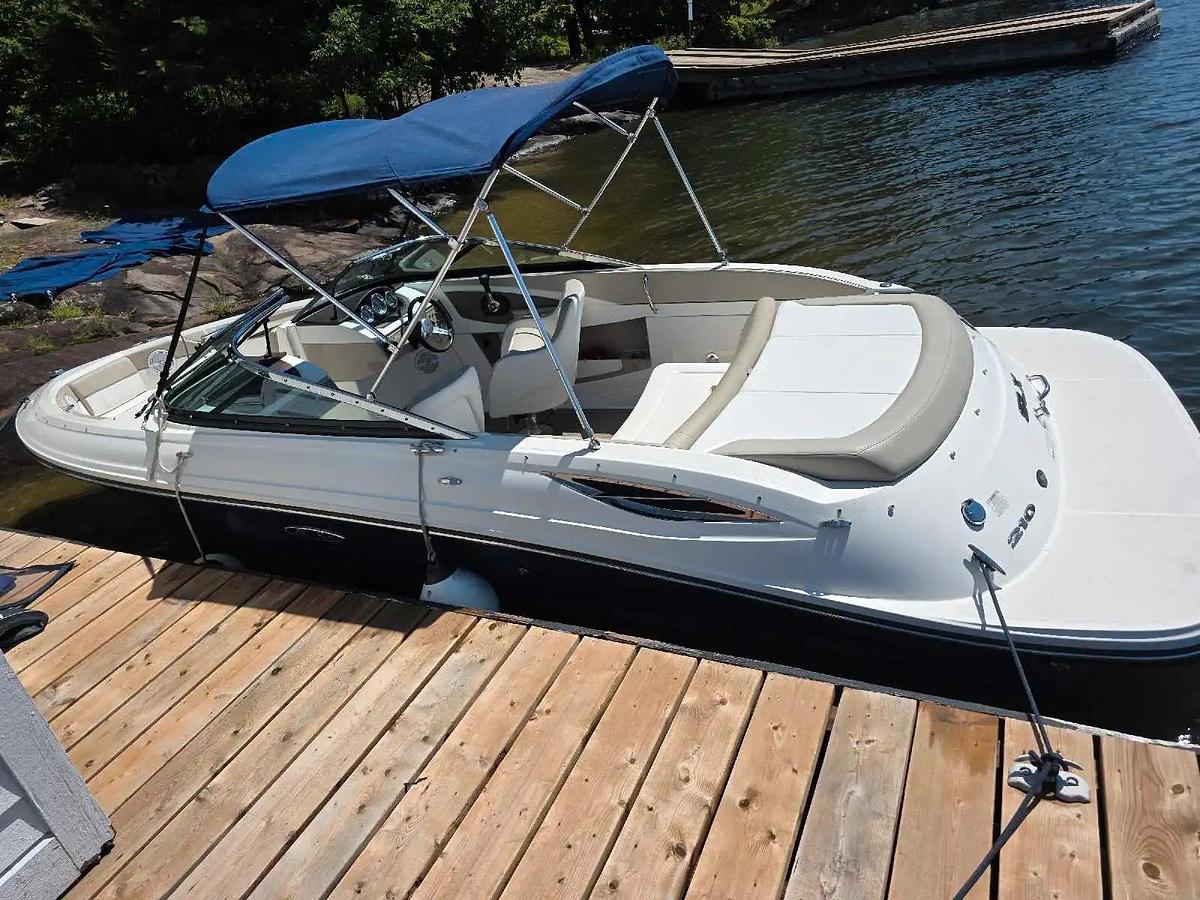 Used 2013 Sea Ray SLX 210