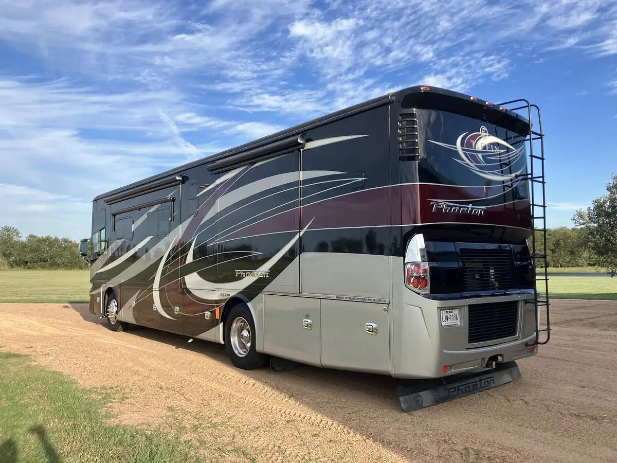 Used 2019 Tiffin Phaeton 37bh