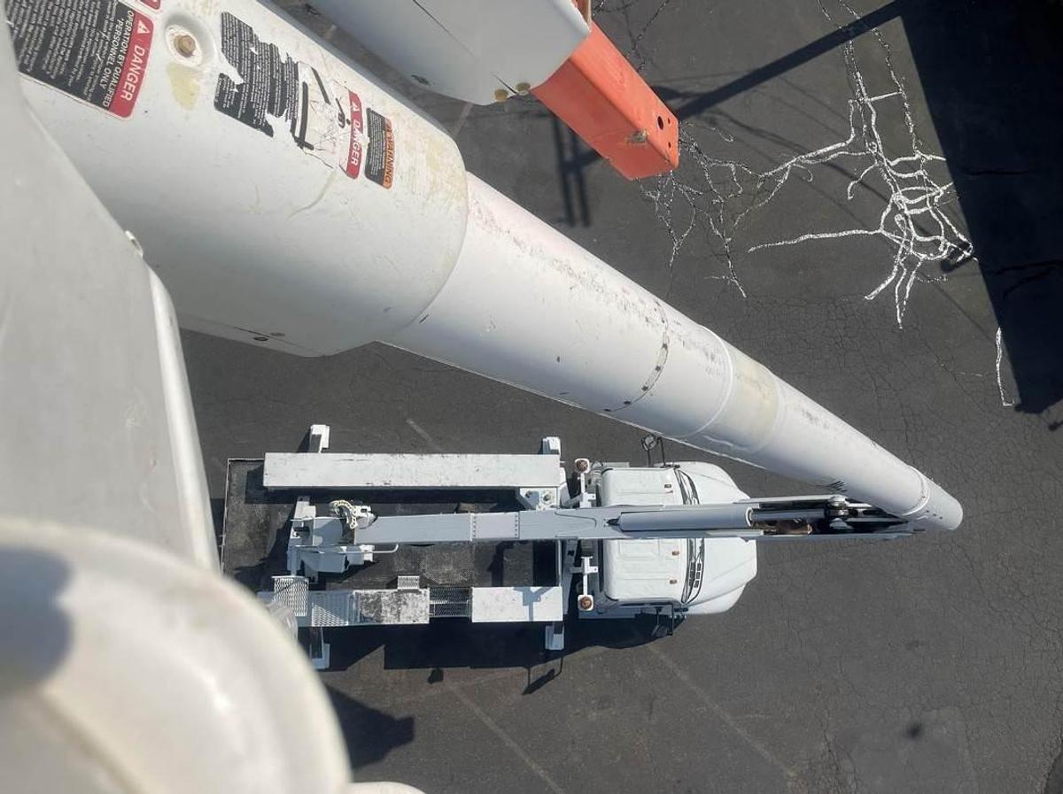 Used 2015 Freightliner M2 106 4x4 Boom