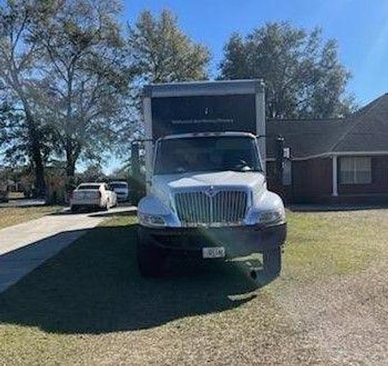 Used 2011 INTERNATIONAL DURASTAR 4300