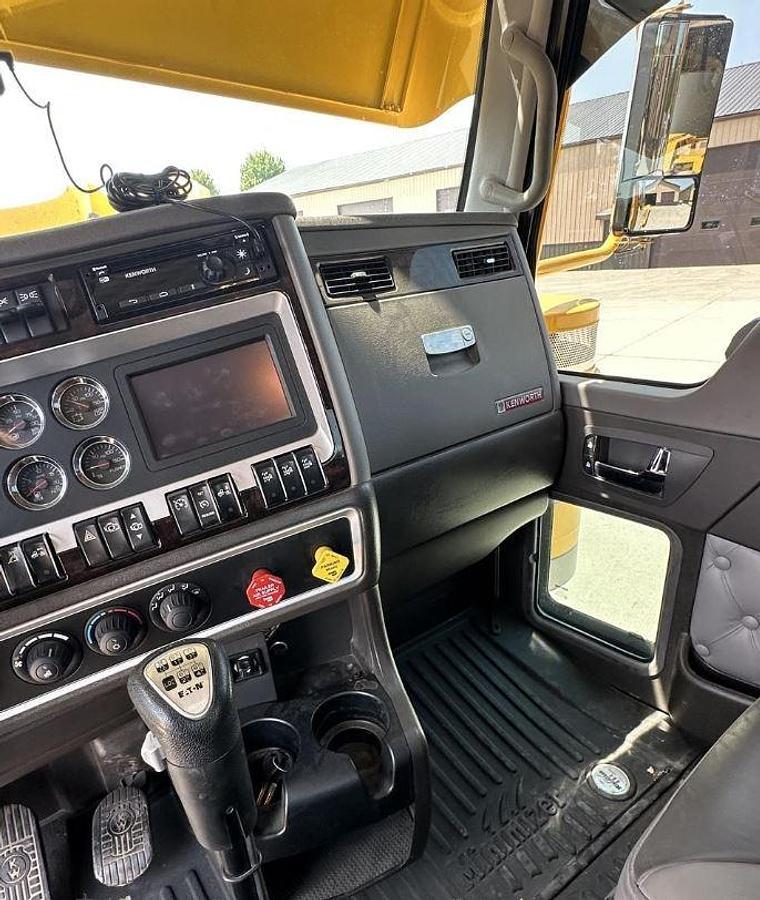 Used 2020 KENWORTH W900 & 2024 TRAIL KING TK110HDG