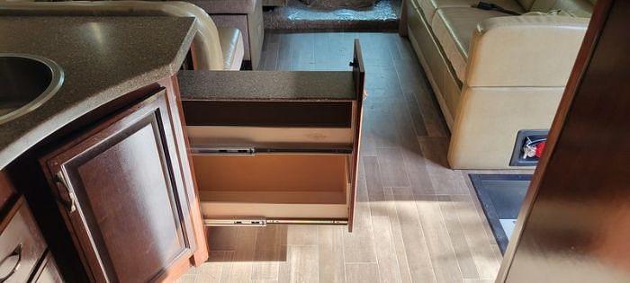 Used 2018 Fleetwood Flair LXE 30U