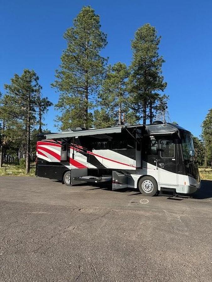 Used 2014 Winnebago Journey 34B Class A Motorhome