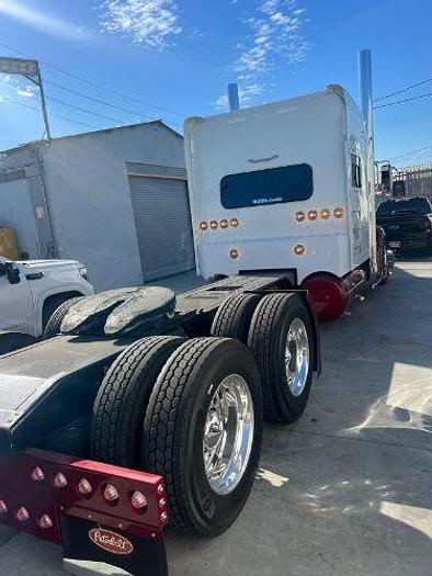 Used 2014 Peterbilt 386