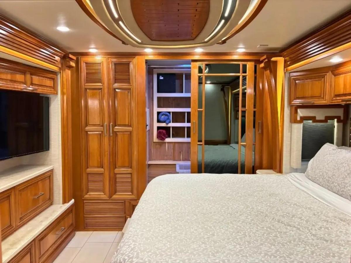 Used 2020 Newmar London Aire 4559