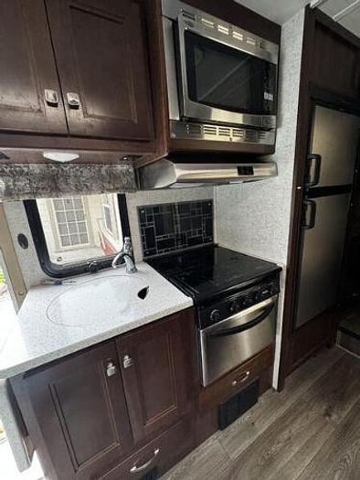 Used 2017 Forest River Forrester 2401R MBS