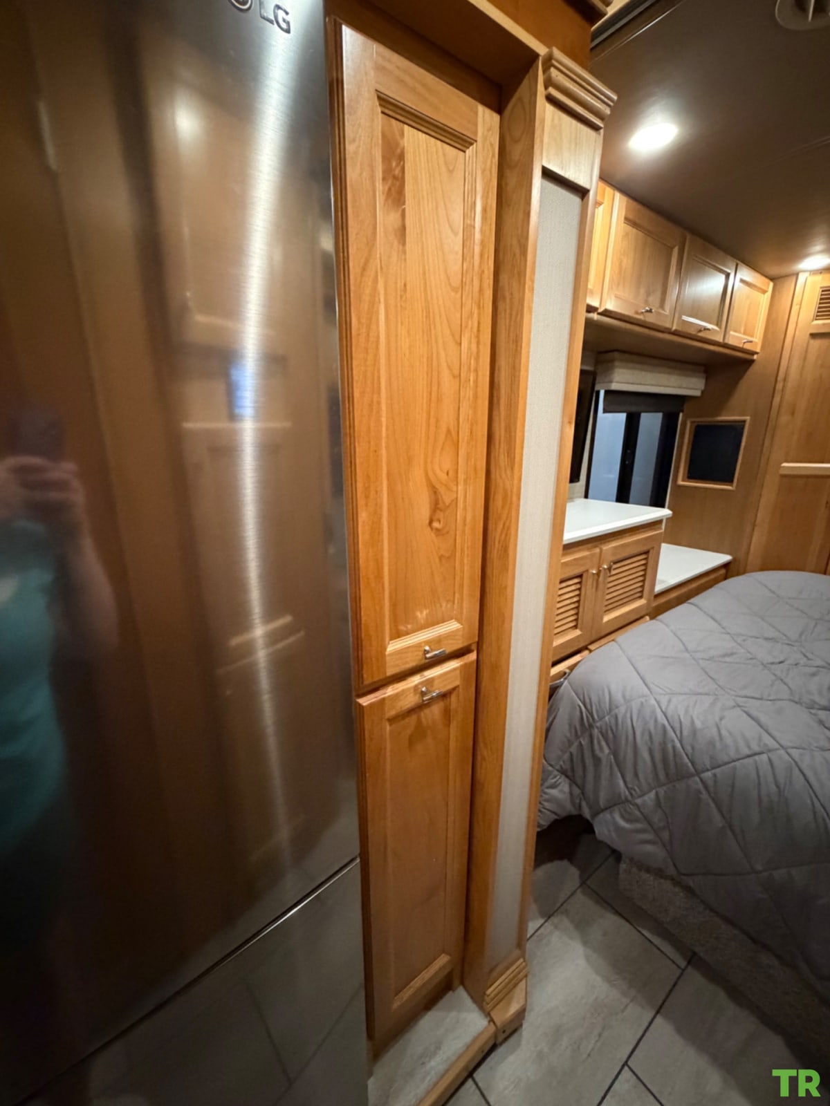 Used 2022 Tiffin Allegro RED 33AL
