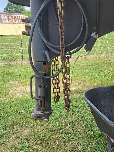 Used 2010 Merhow Aluma Star Three Horse Trailer with Living Quarters