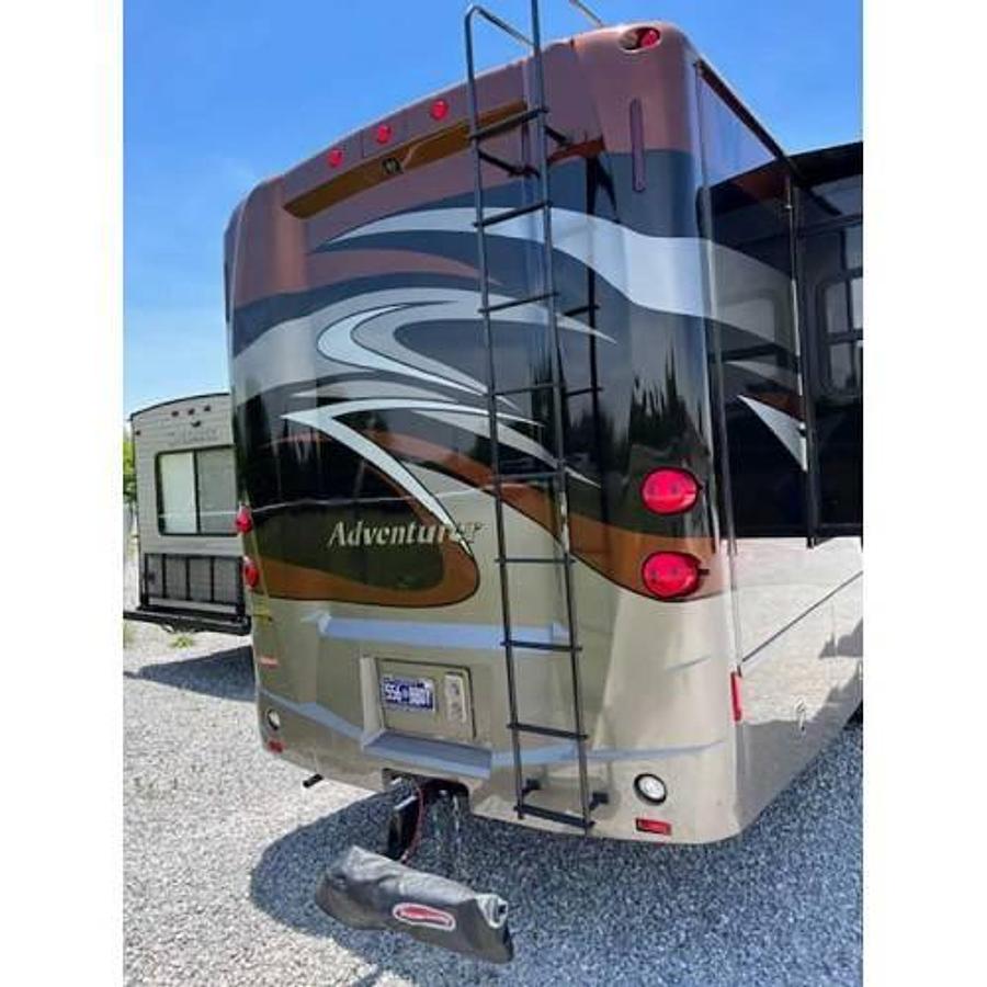 Used 2013 Winnebago Adventurer 37F Class A Motorhome