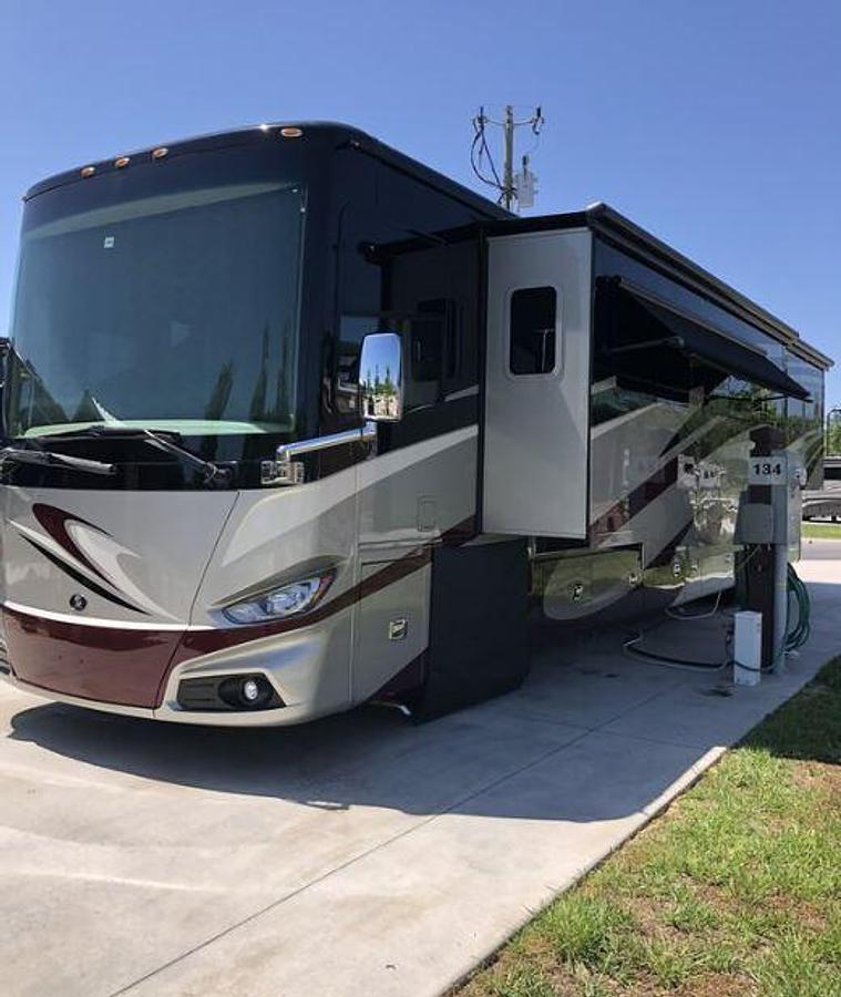 Used 2018 Tiffin Phaeton 40QBH Class A Motorhome