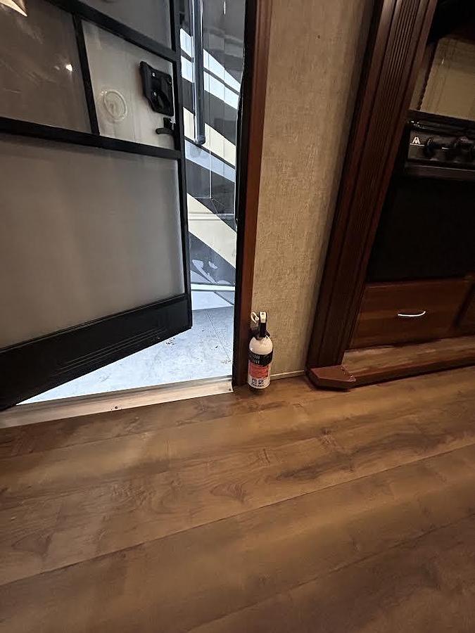 Used 2017 Forest River Wildcat 29RLX Fifth Wheel