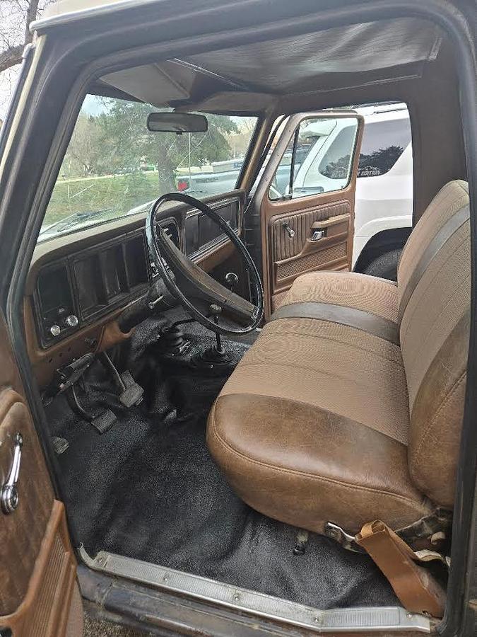 Used 1975 Ford F250 4X4