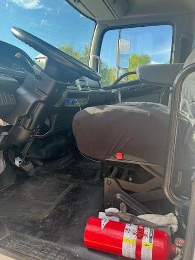 Used 2018 Hino 268A Box Truck