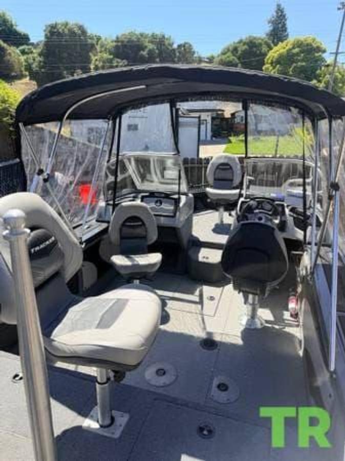 Used 2019 Tracker Targa Deep V Sport & Fish