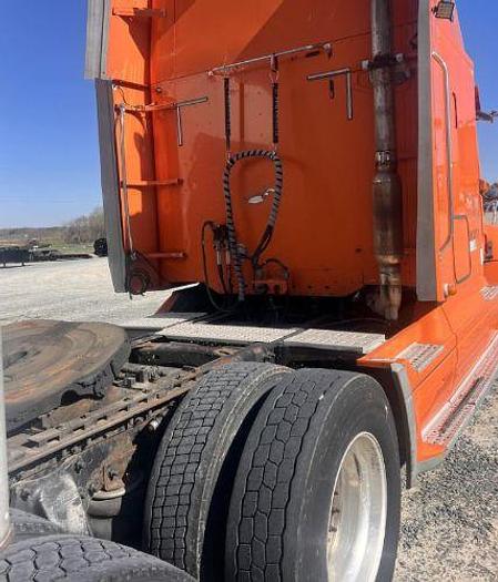 Used 2012 Freightliner Columbia 120