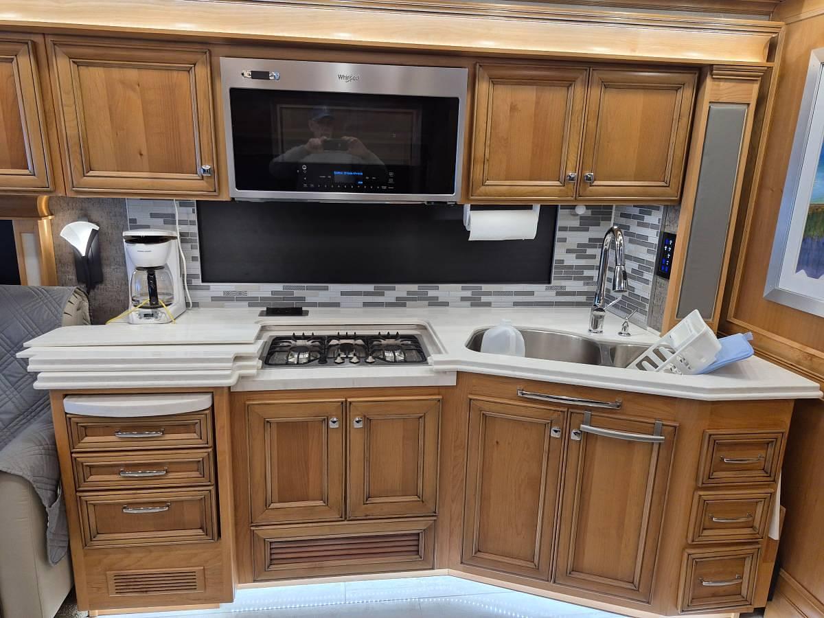 Used 2021 Tiffin Phaeton 40QBH Class A Motorhome