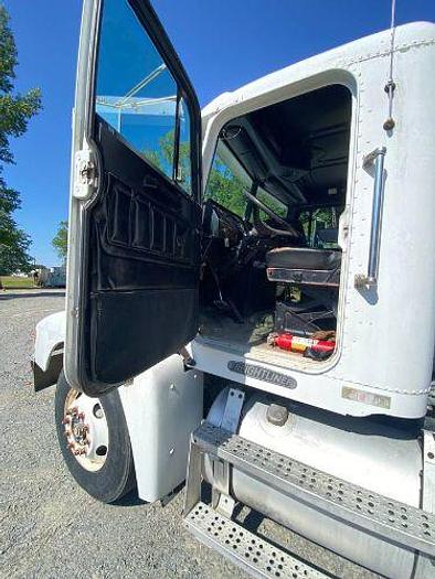 Used 1995 Freightliner USF-1E