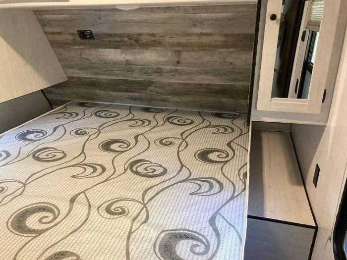 Used 2021 Heartland Lithium 2414